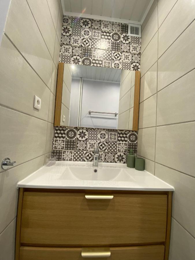 Le Cosy, Appartement Chaleureux 2 Chambres La Talaudiere Esterno foto