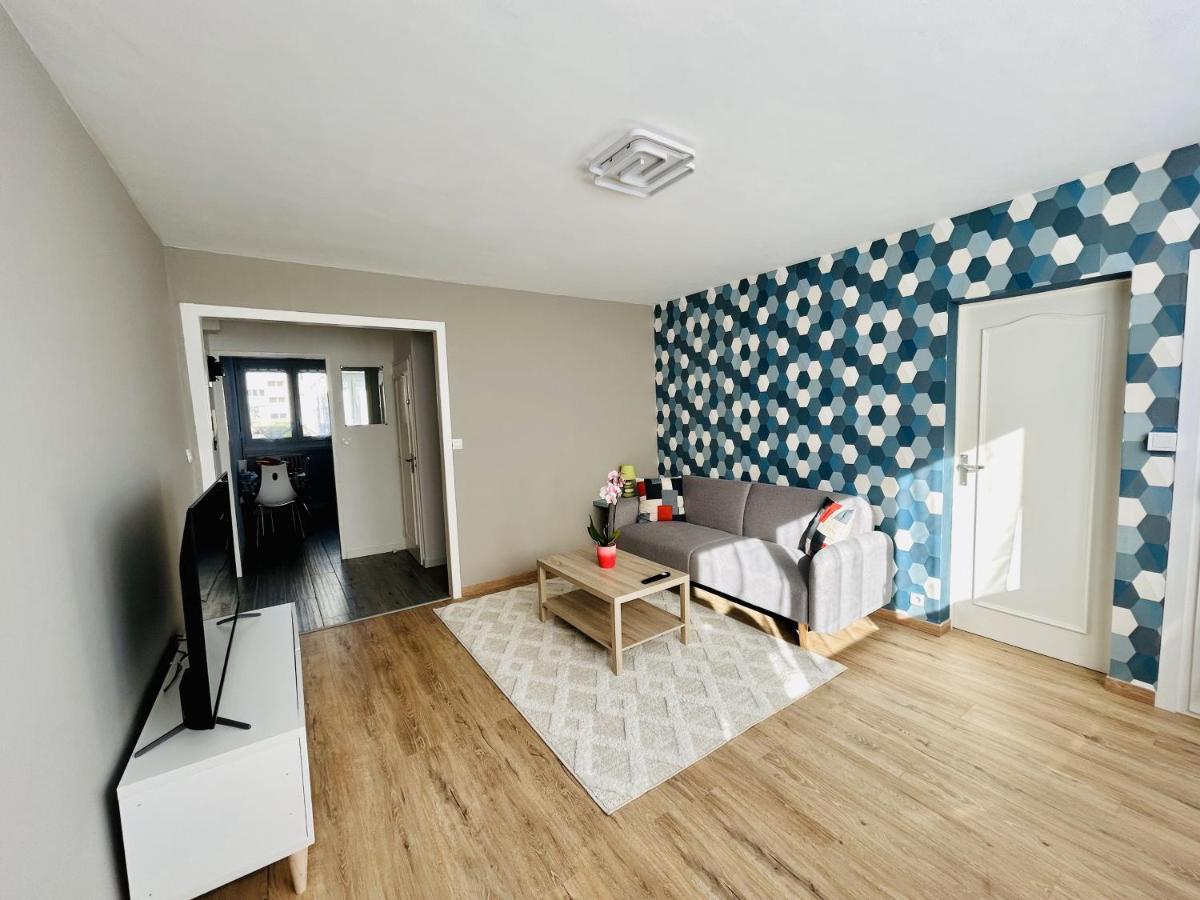 Le Cosy, Appartement Chaleureux 2 Chambres La Talaudiere Esterno foto